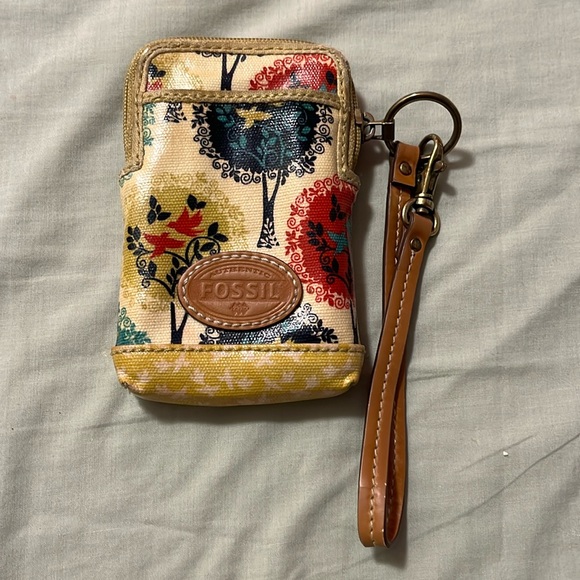 Authentic Y2K Fossil Wallet - Picture 1 of 5